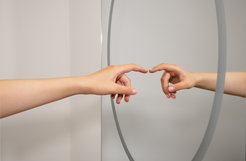 Chiral molecules are almost perfect mirror images, nonetheless their enantiomers can be manipulated using a new method.