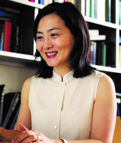 Prof. Yang Shao-Horn vom Massachusetts Institute of Technology (MIT) weilt in diesem Sommer mit einem Humboldt-Forschungspreis der Alexander von Humboldt-Stiftung am Fritz Haber-Institut der Max-Planck-Gesellschaft.