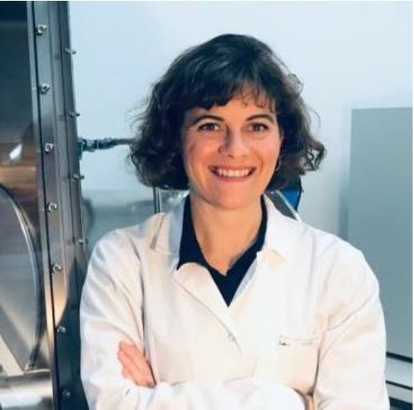 Dr. María   Retuerto Millán