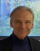 Prof. Dr. Bretislav  Friedrich