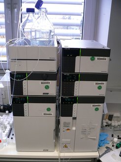 Room / HPLC