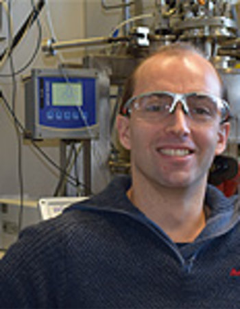 Dr. Gregor Koch