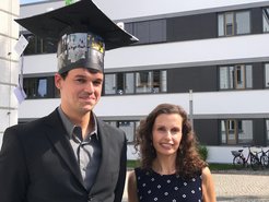 Fabian Scholten and Beatriz Roldán Cuenya